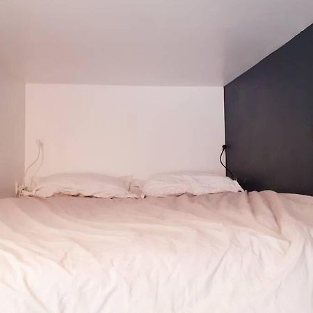 Small Arty Studio Menilmontant Paris Luaran gambar