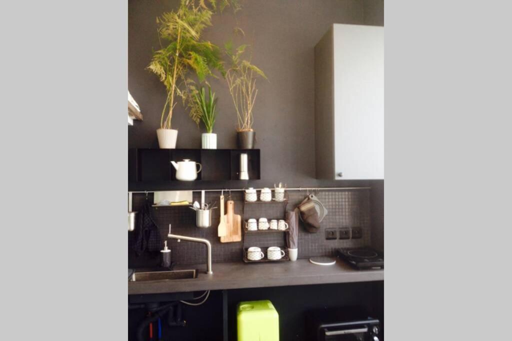 Small Arty Studio Menilmontant Paris Luaran gambar