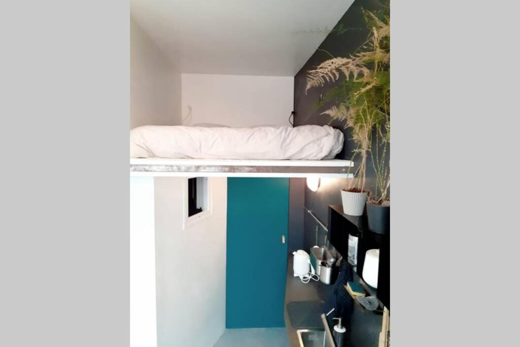 Small Arty Studio Menilmontant Paris Luaran gambar